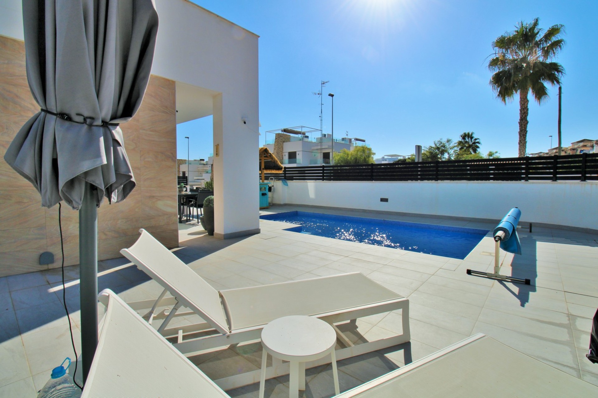 Resale - Villa - Villamartín
