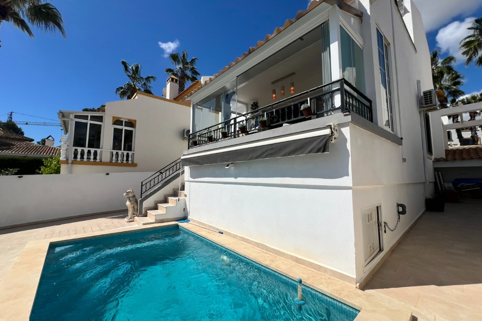 Resale - Villa - Villamartín