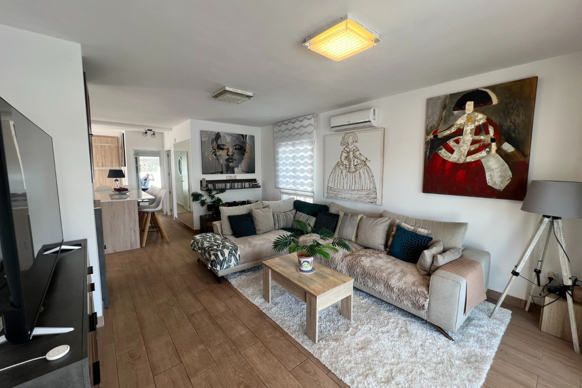 Resale - Villa - Villamartín