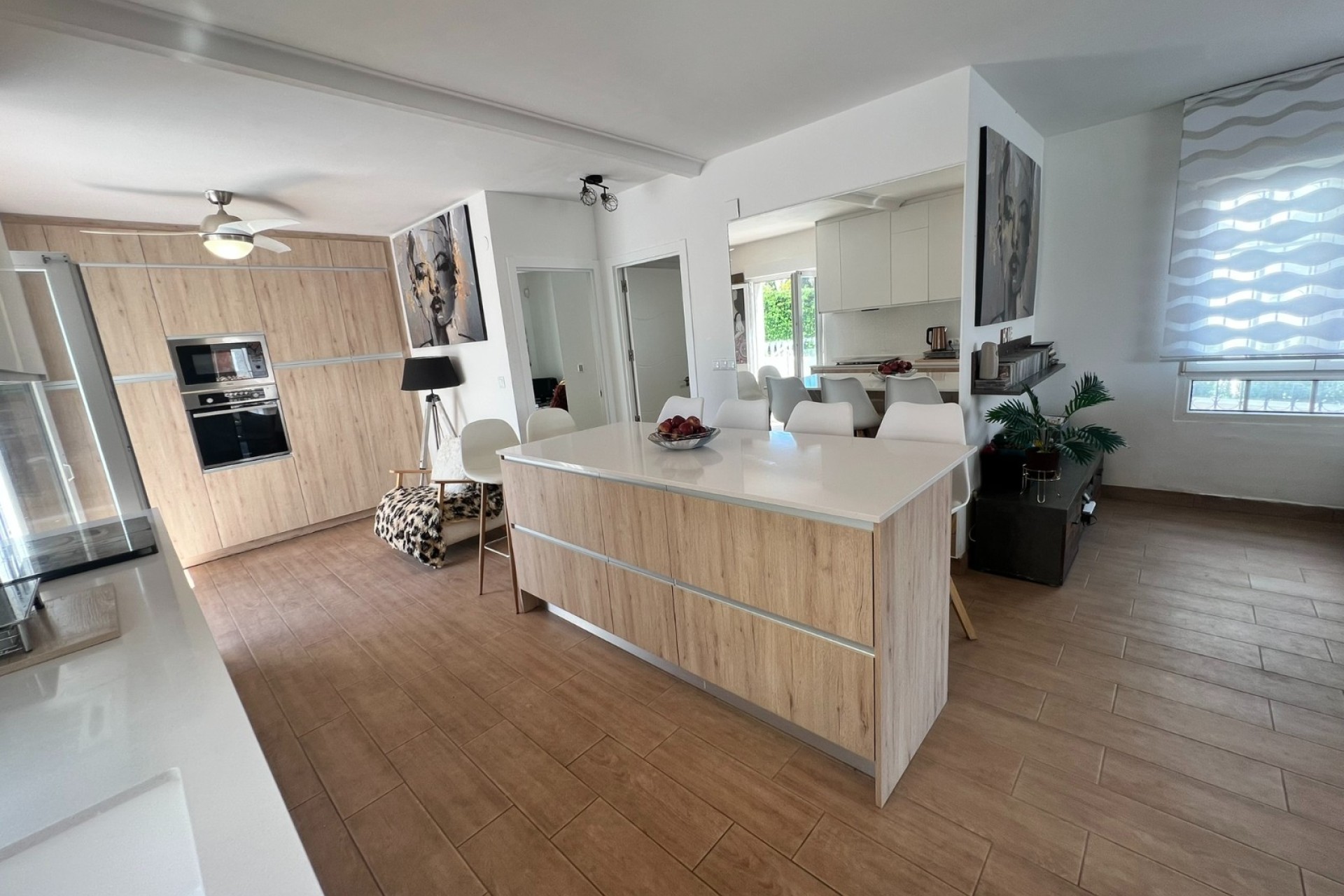 Resale - Villa - Villamartín
