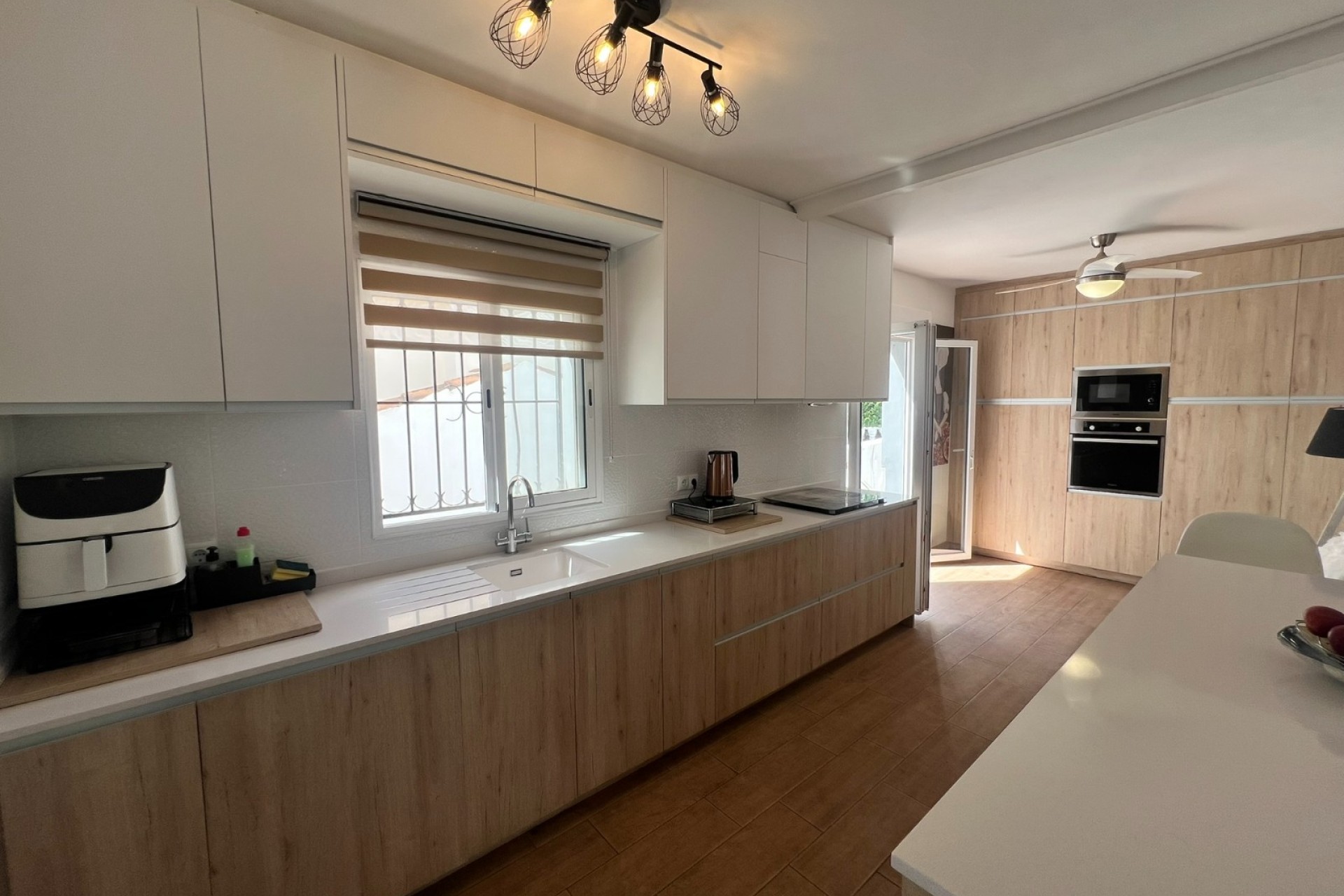 Resale - Villa - Villamartín