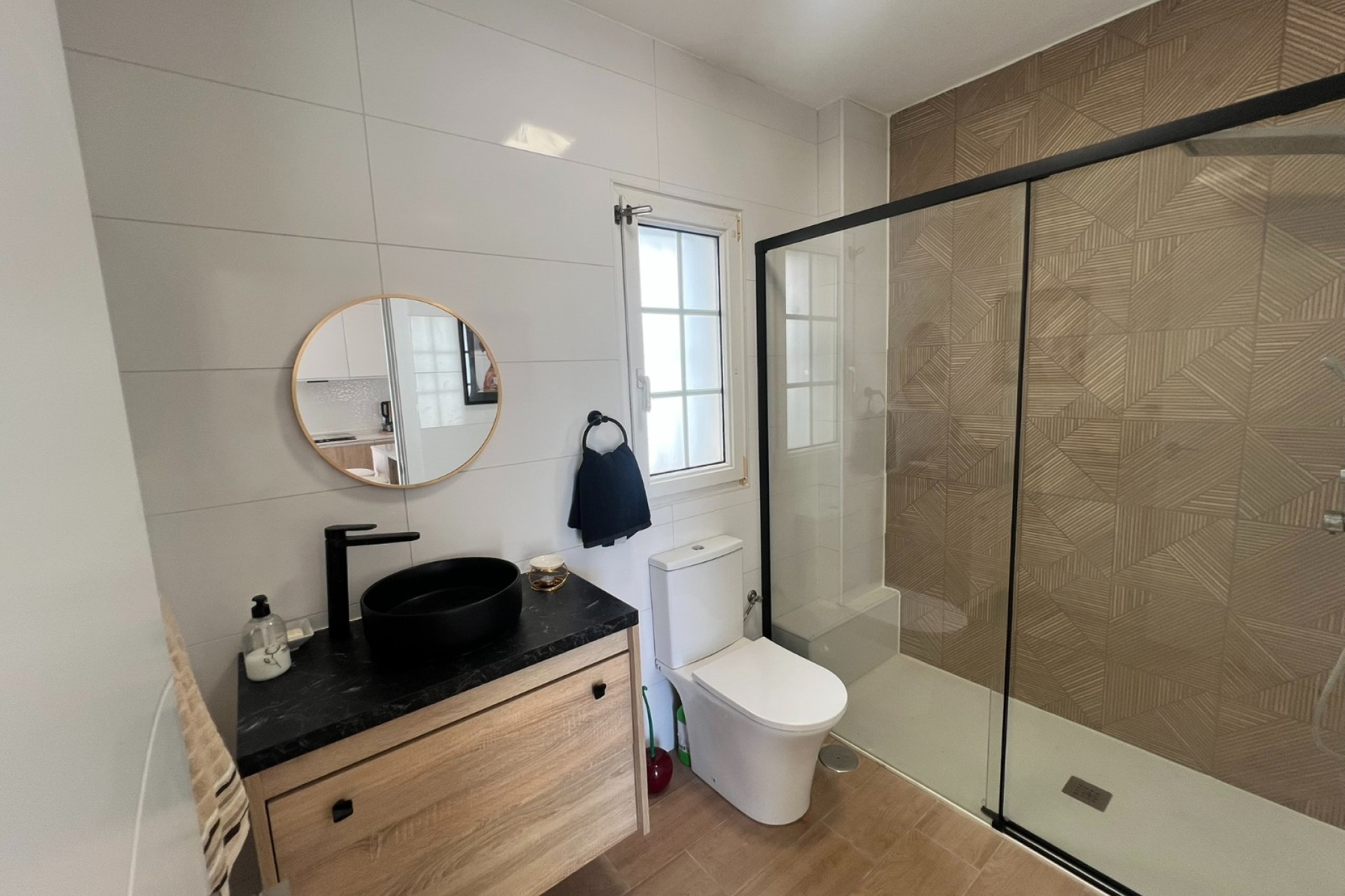 Resale - Villa - Villamartín