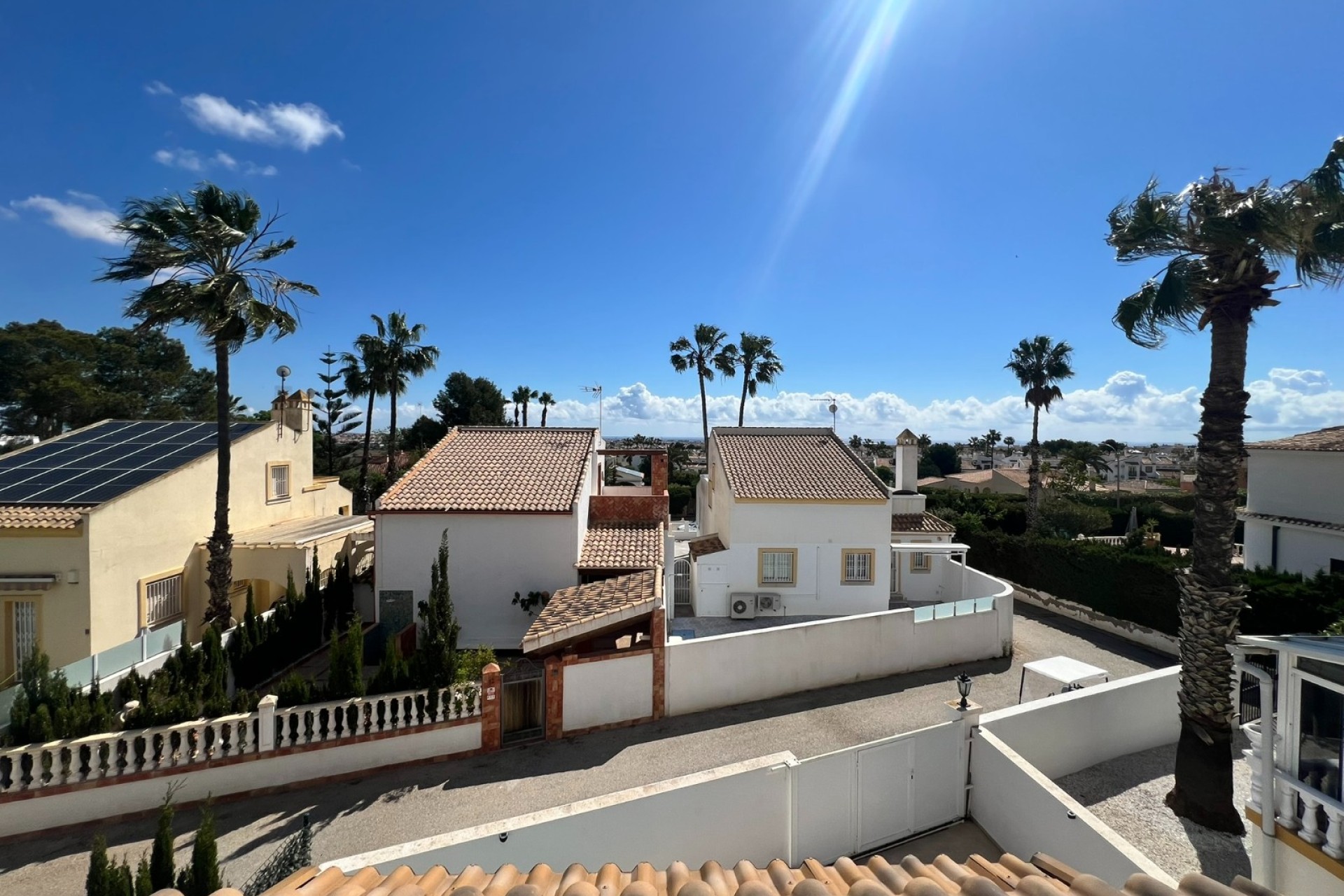 Resale - Villa - Villamartín