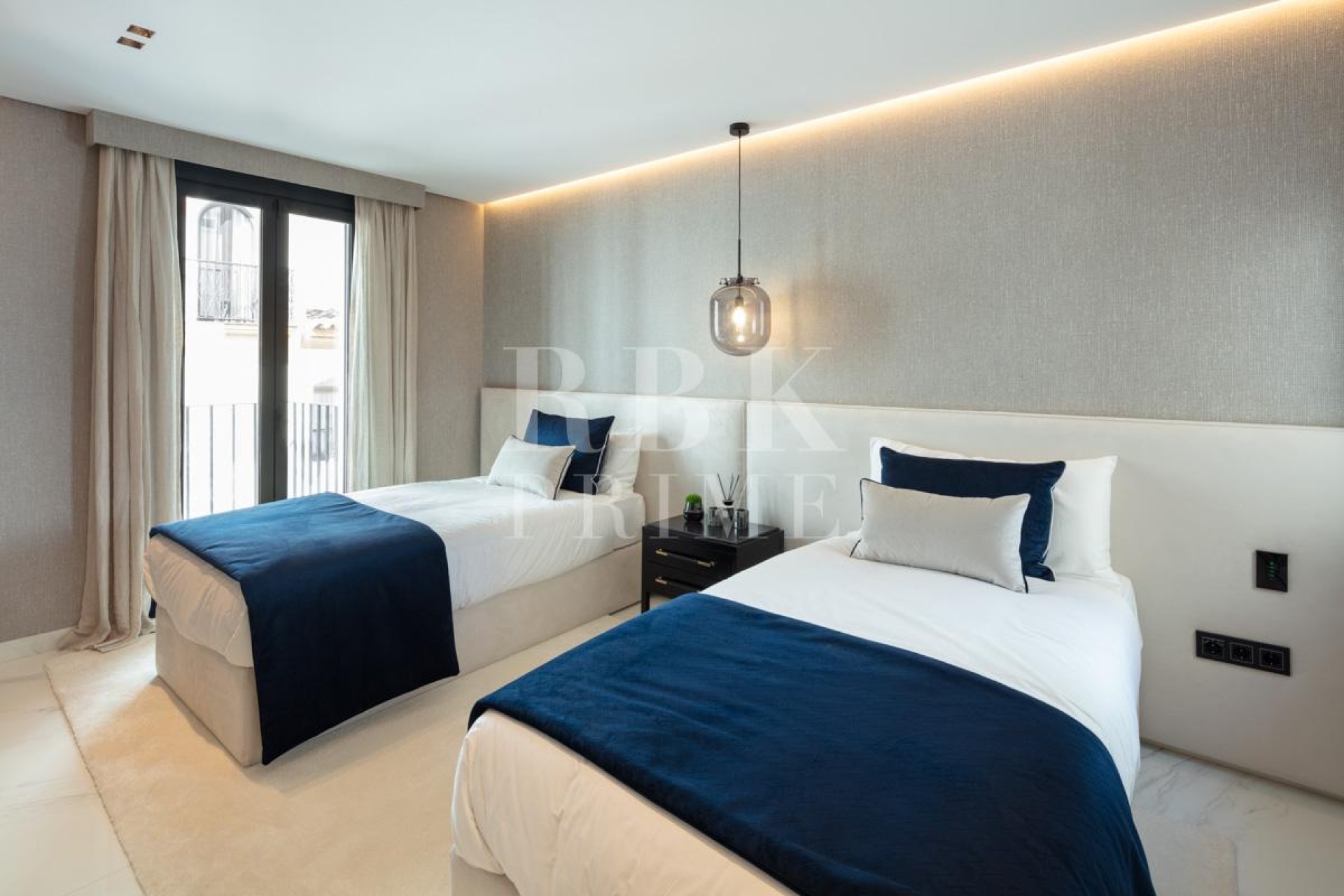 Reventa - Apartment - Malaga - Nueva Andalucía