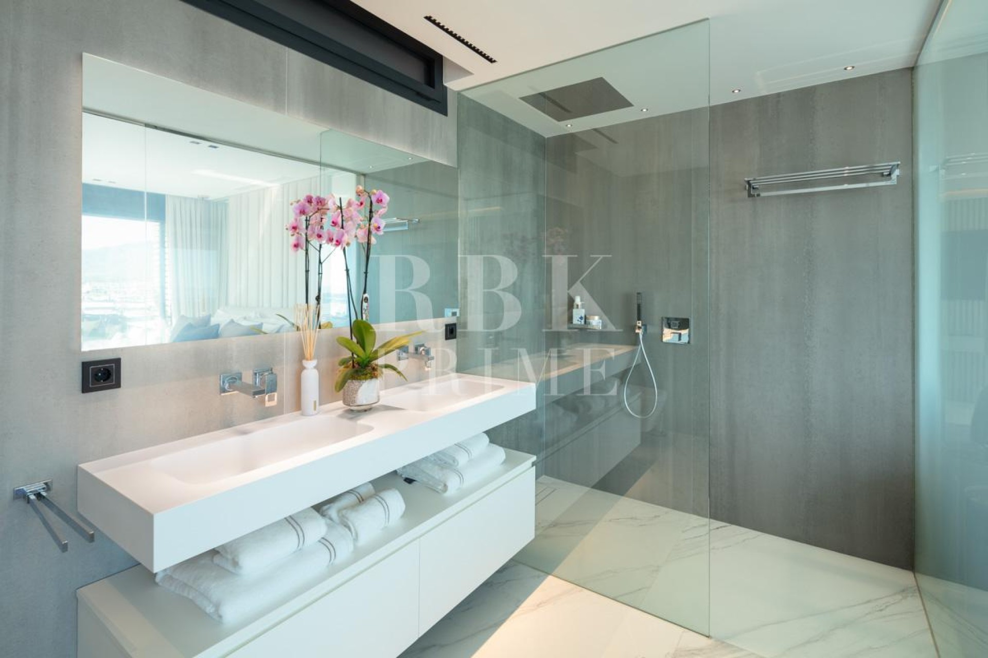 Reventa - Apartment - Malaga - Nueva Andalucía