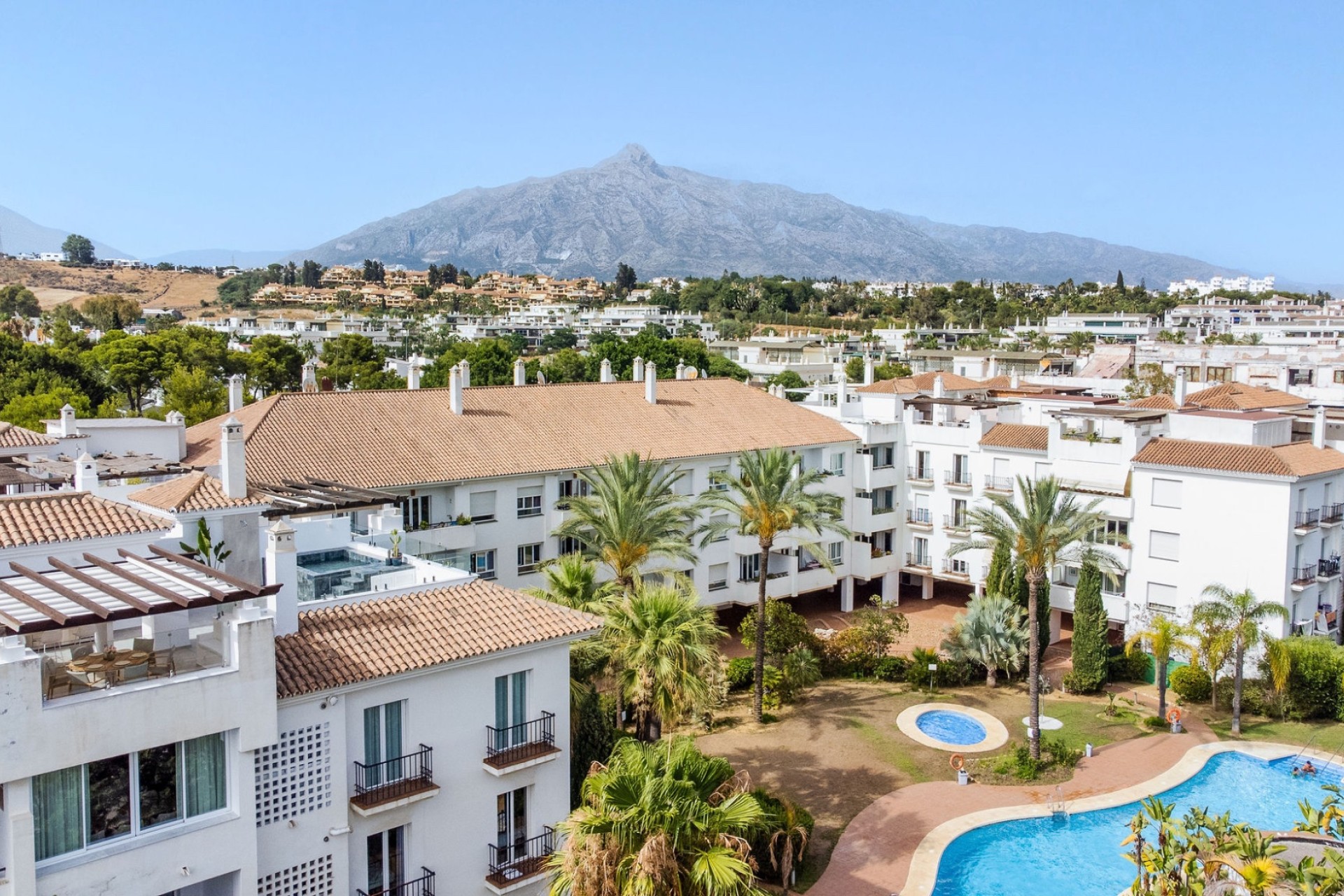 Reventa - Apartment - Marbella - Nueva Andalucía