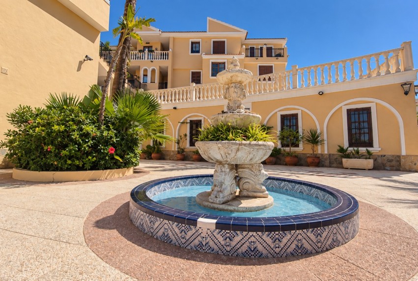 Reventa - Apartment - Orihuela Costa - La Zenia