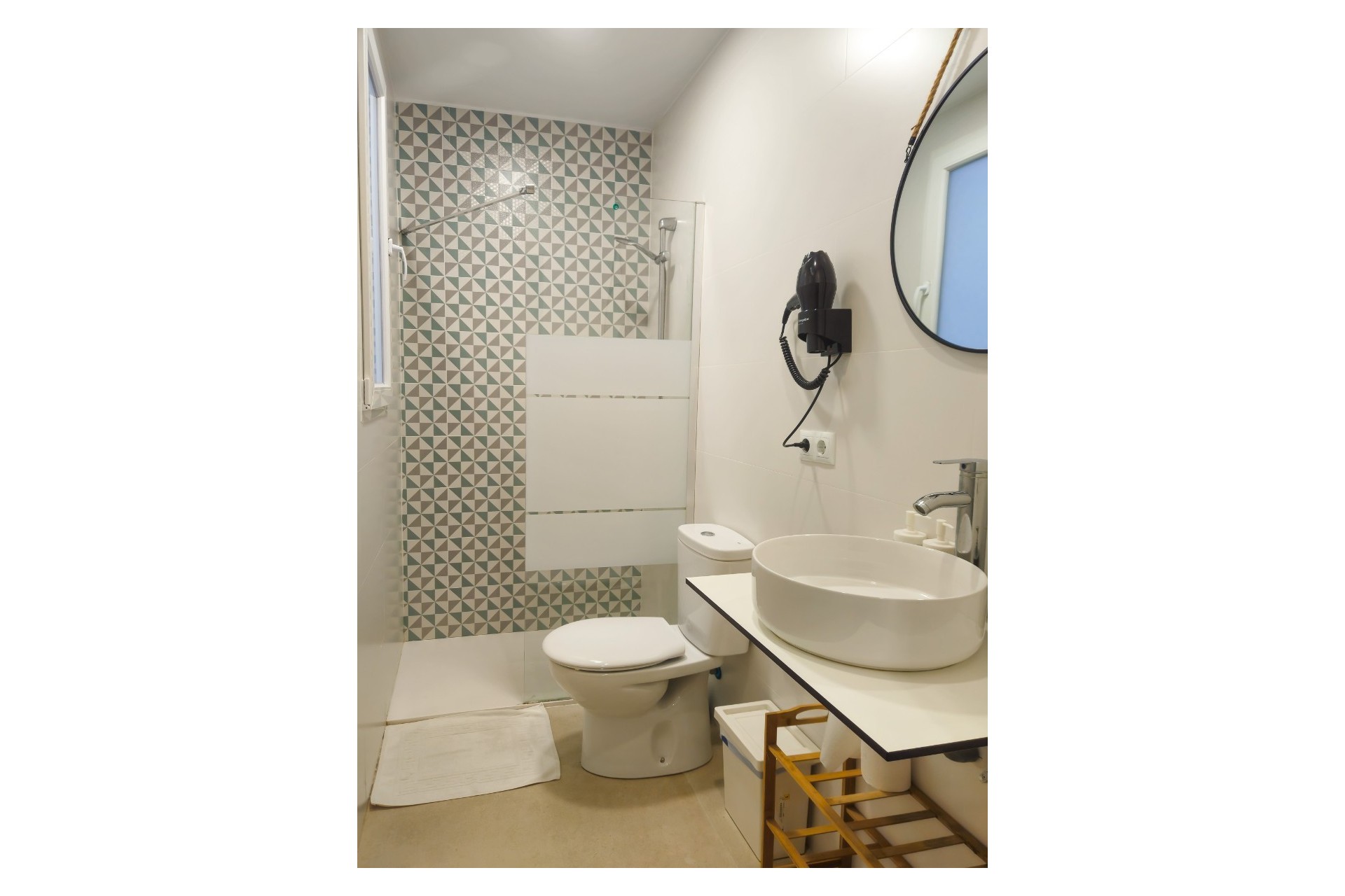 Reventa - Commercial - Alicante - Center