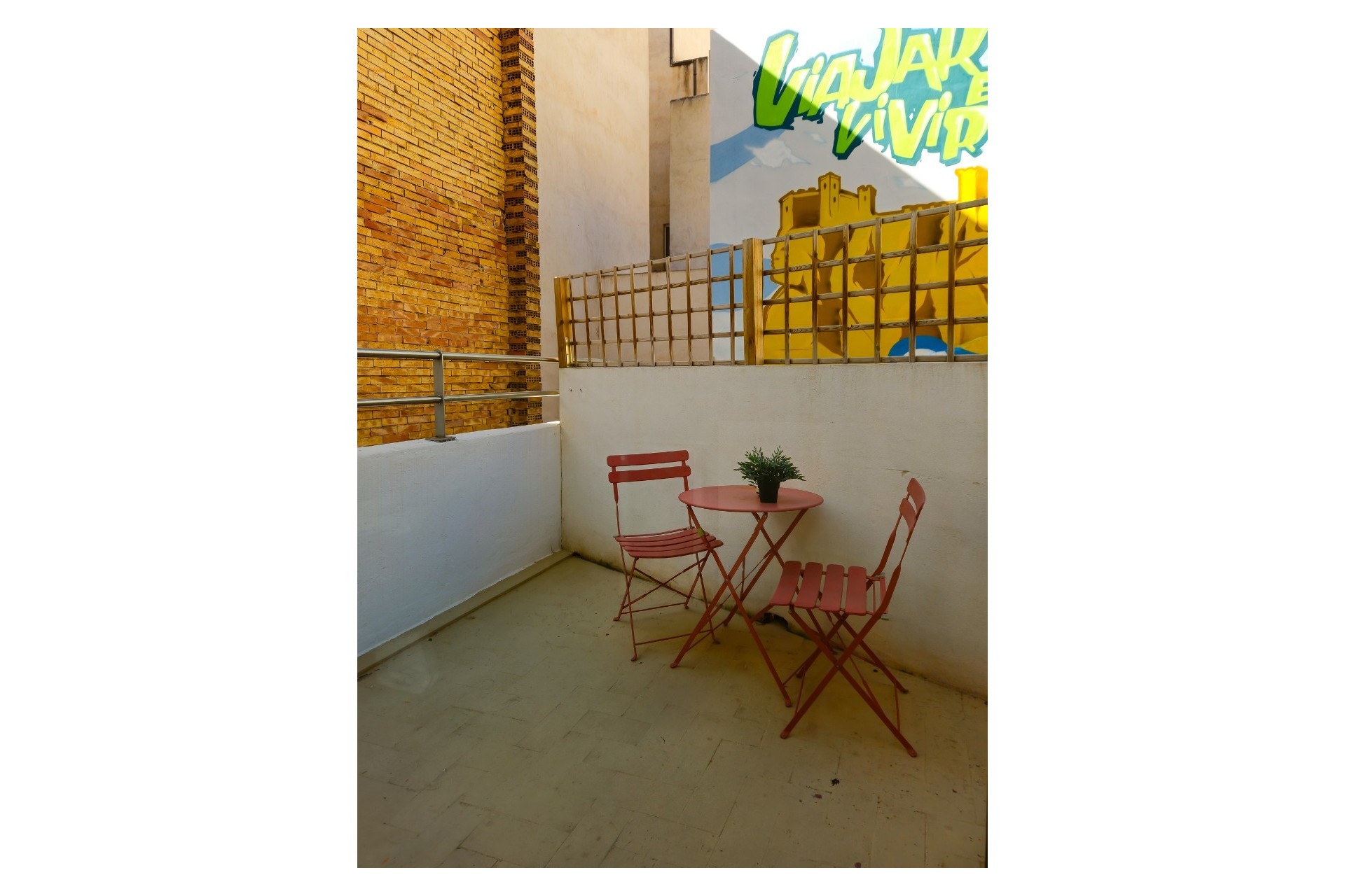 Reventa - Commercial - Alicante - Center