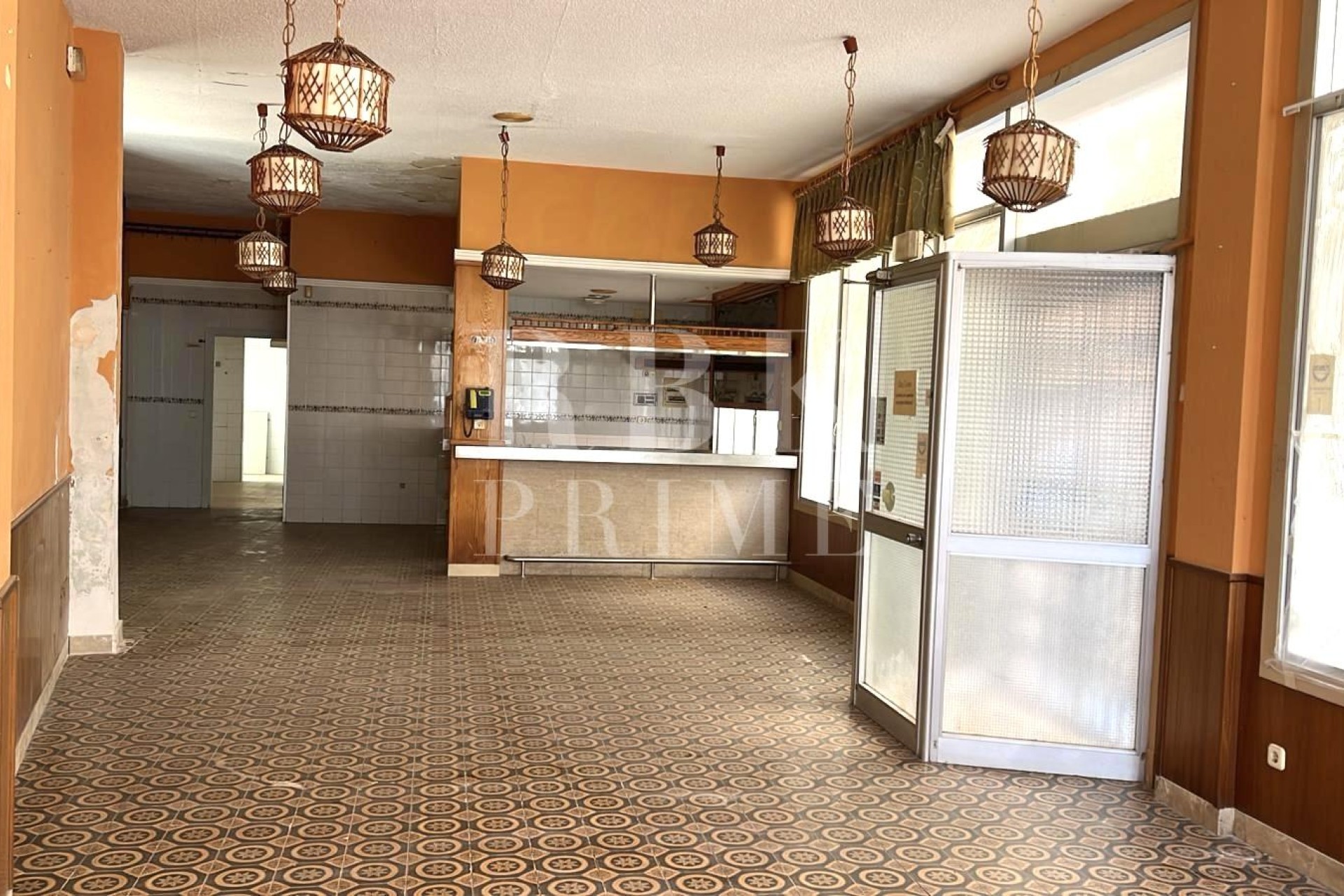 Reventa - Commercial - Palma - Gènova