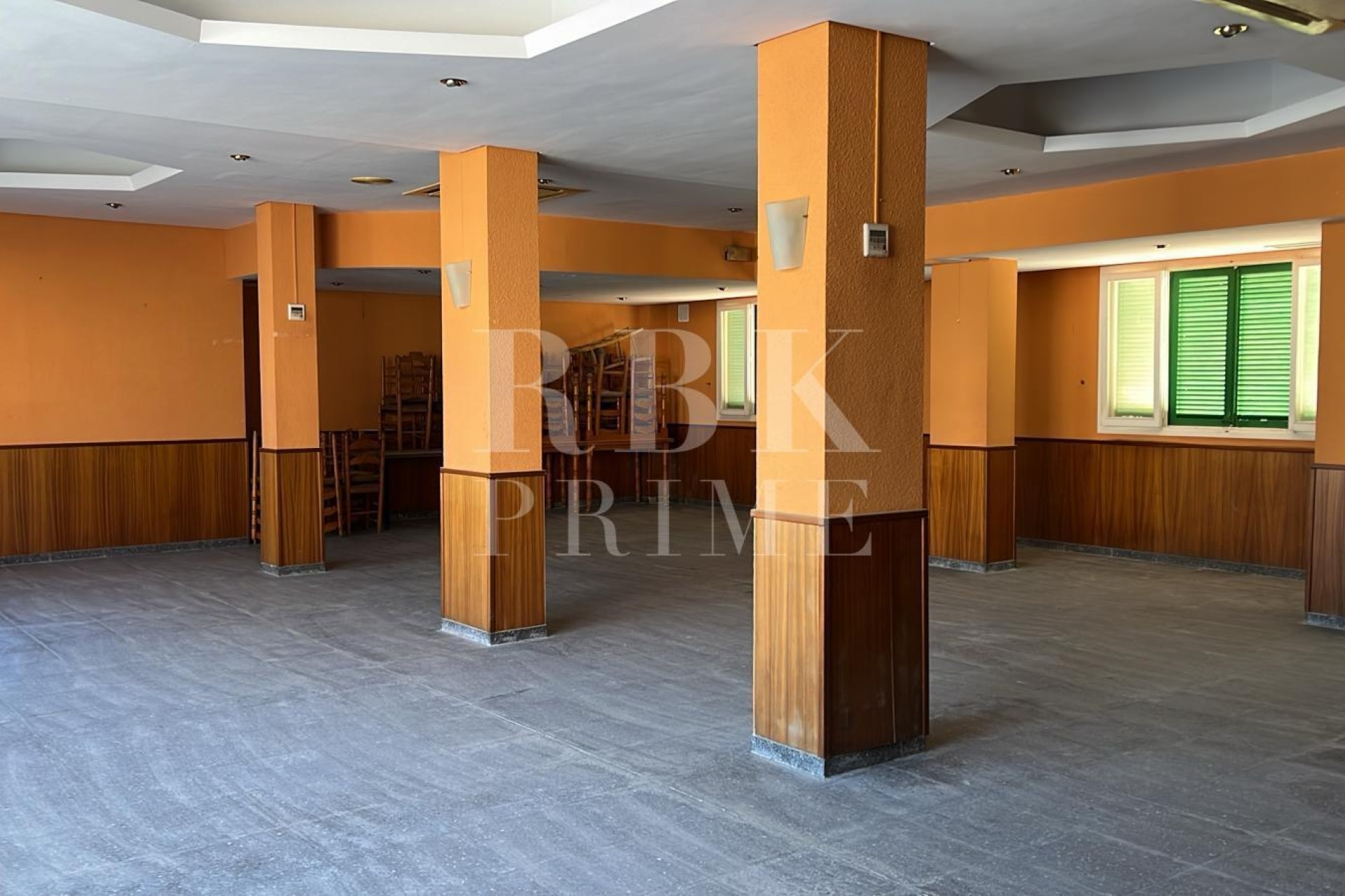 Reventa - Commercial - Palma - Gènova