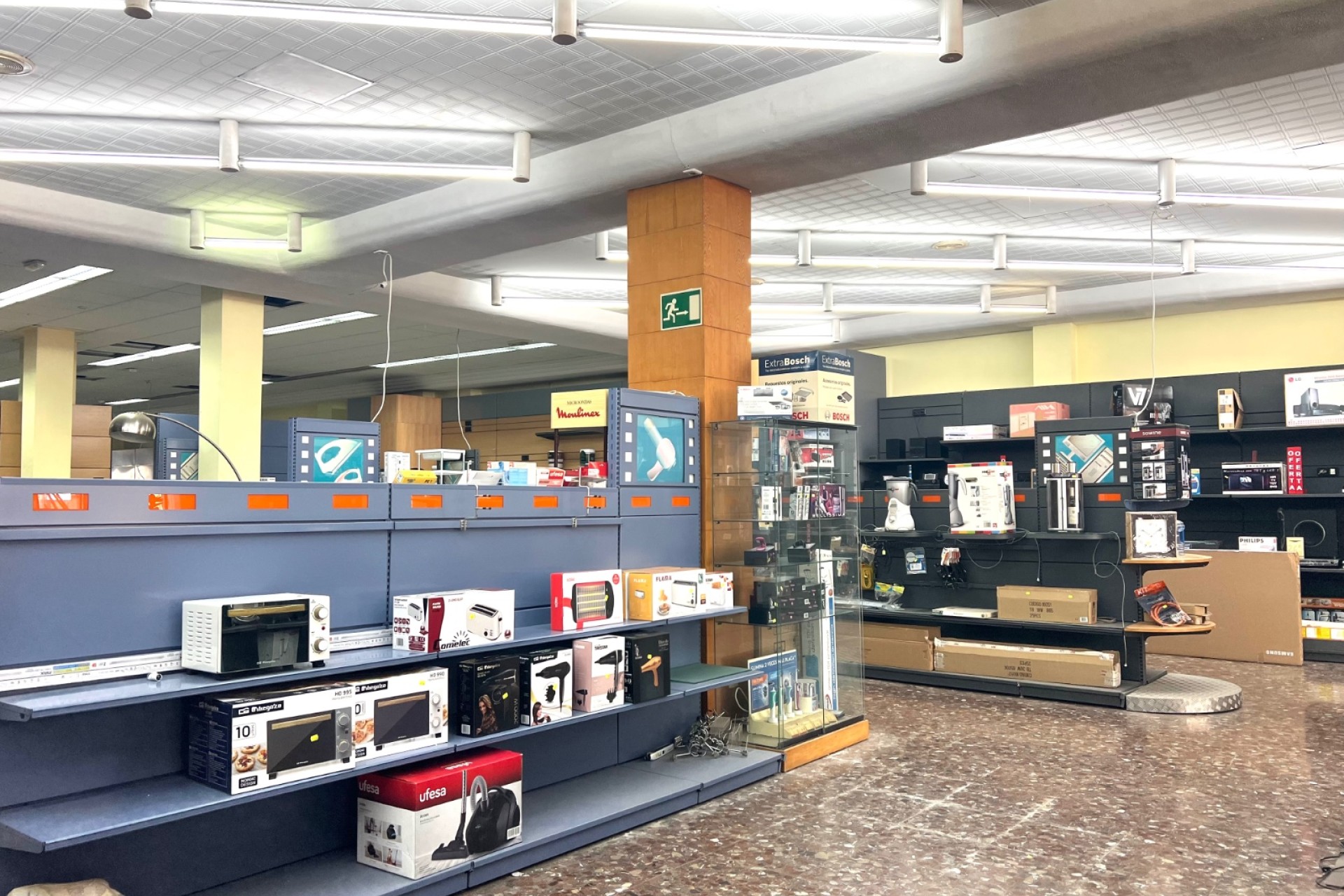 Reventa - Commercial - San Javier