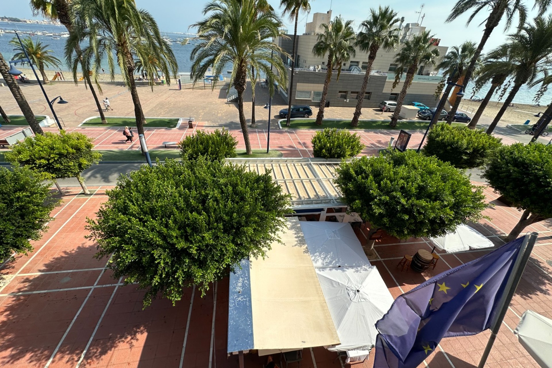 Reventa - Commercial - San Javier