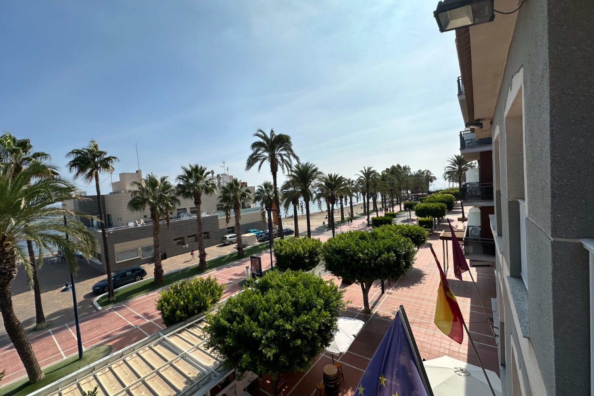 Reventa - Commercial - San Javier