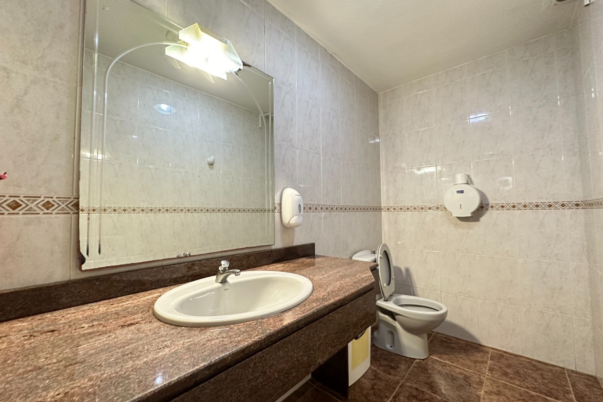 Reventa - Commercial - San Javier