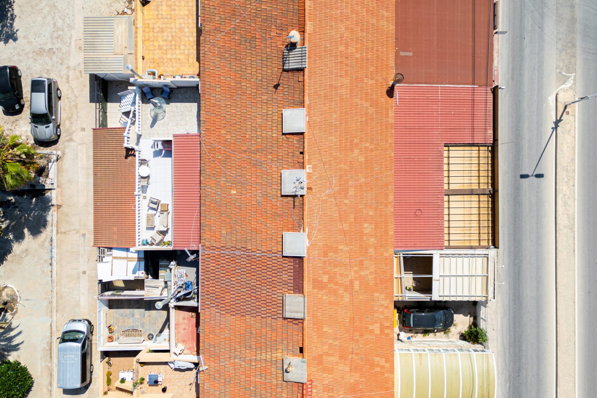 Reventa - Commercial - Torrevieja - La Siesta - El Chaparral - San Luis