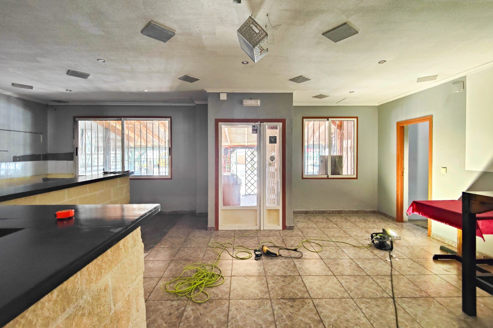 Reventa - Commercial - Torrevieja - San Luis