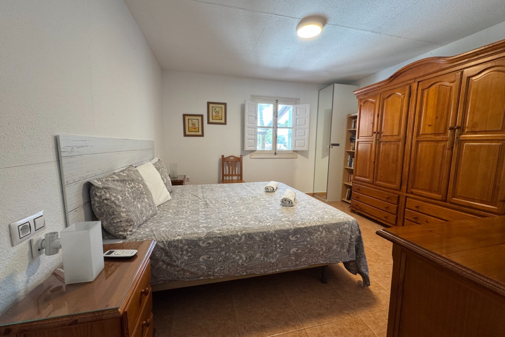 Reventa - Villa - Blanca