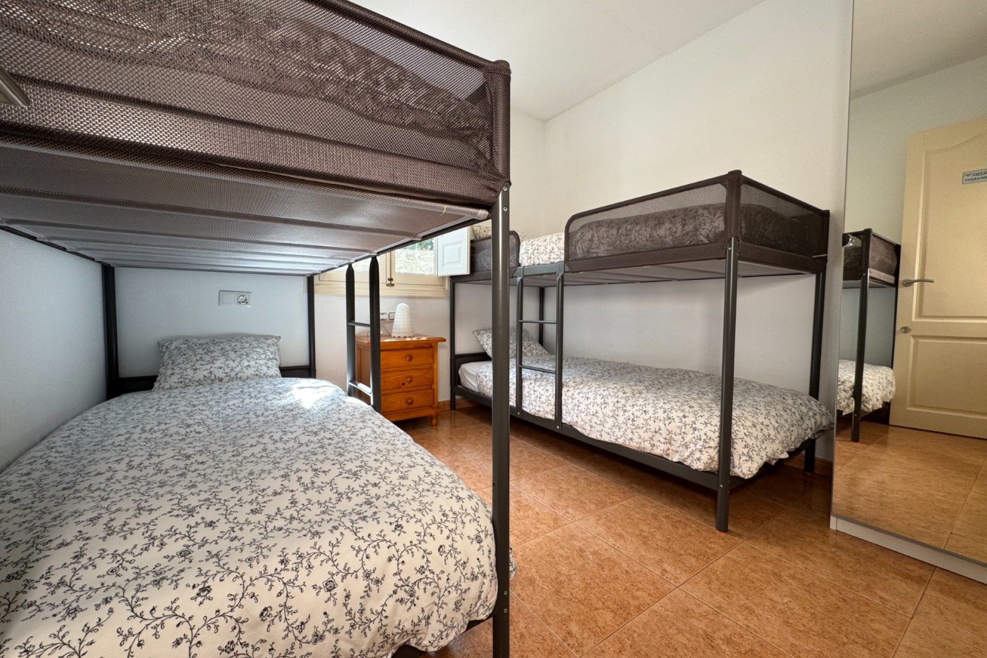 Reventa - Villa - Blanca