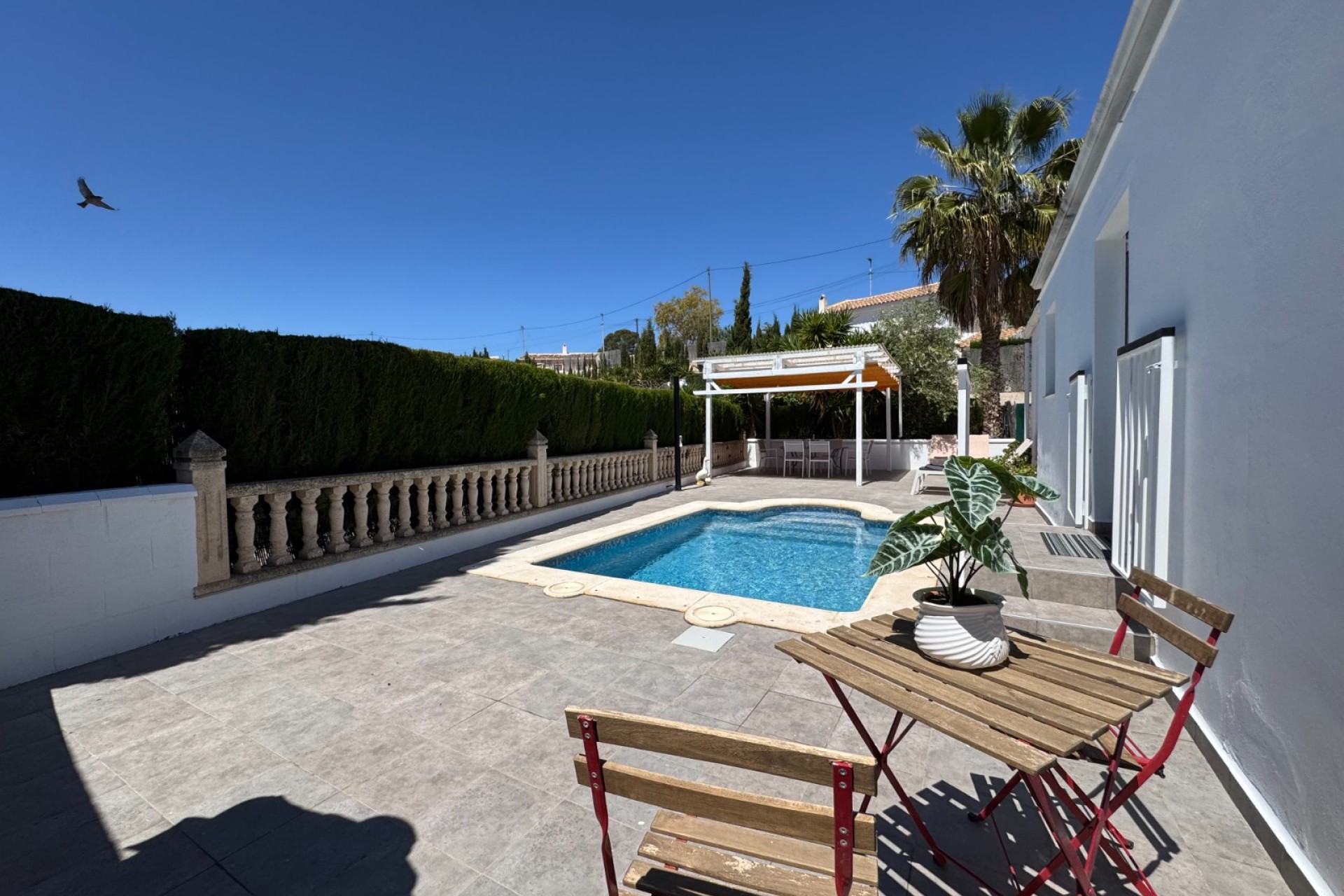 Reventa - Villa - Blanca