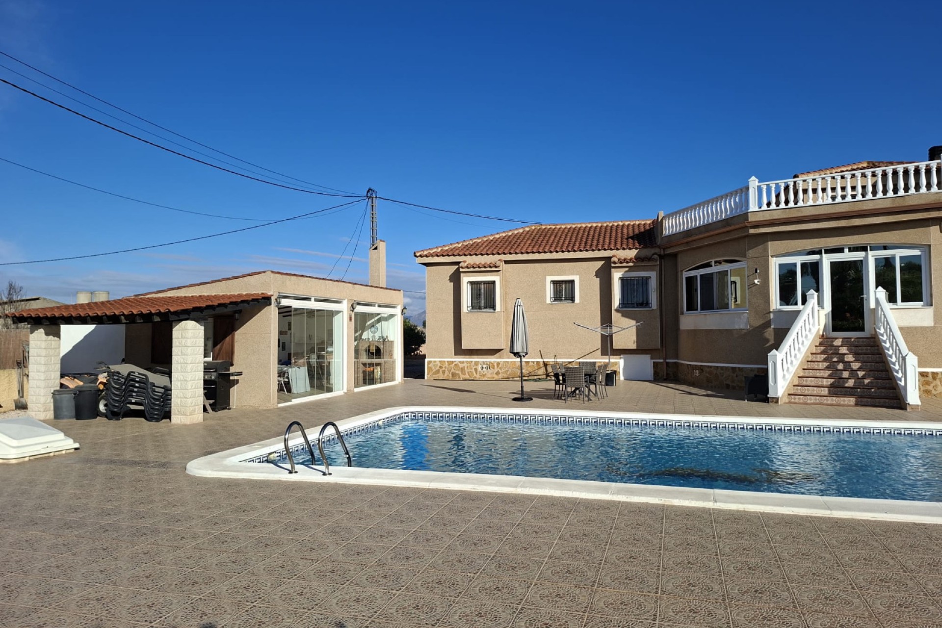 Reventa - Villa - Catral