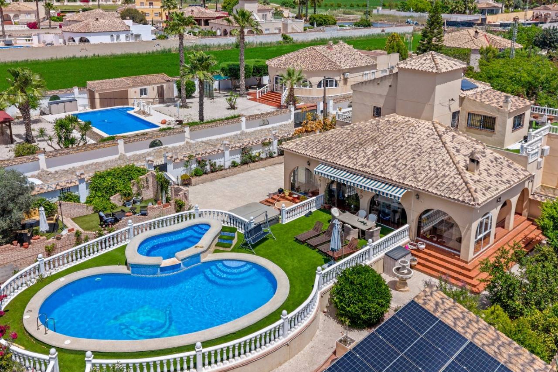 Reventa - Villa - Catral