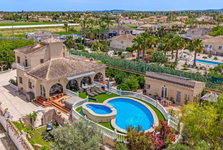 Reventa - Villa - Catral