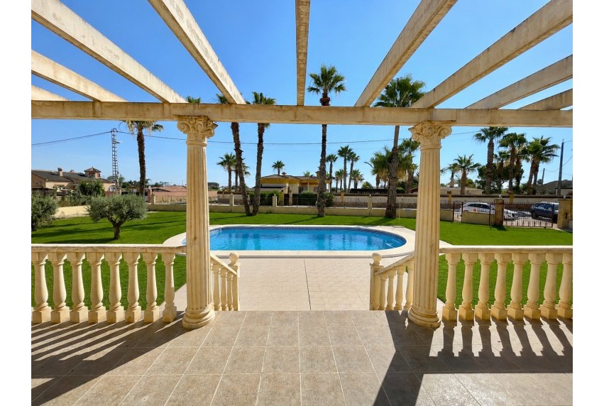 Reventa - Villa - Catral