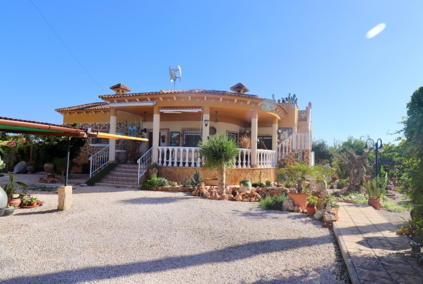 Reventa - Villa - Catral