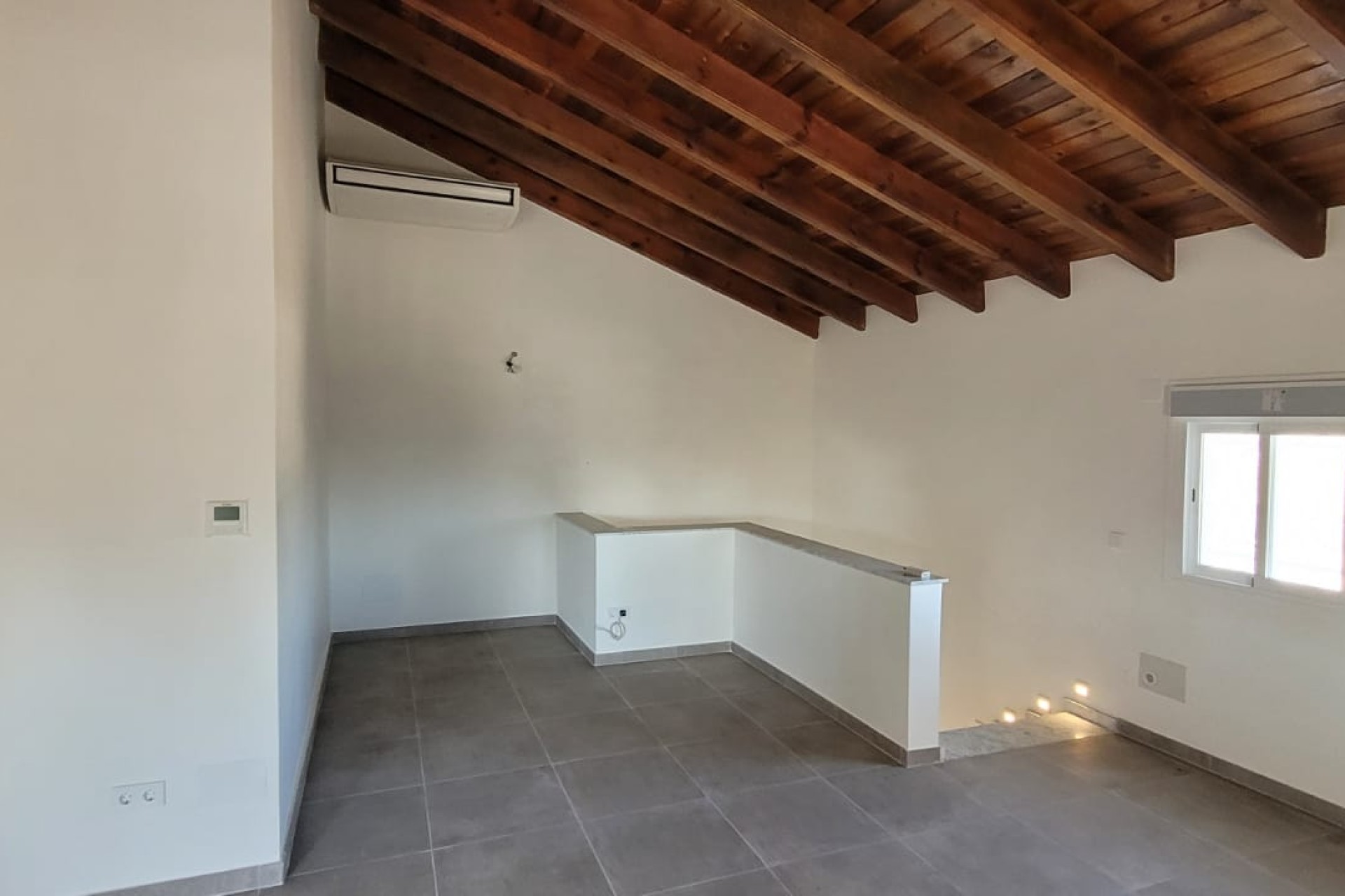 Reventa - Villa - Catral
