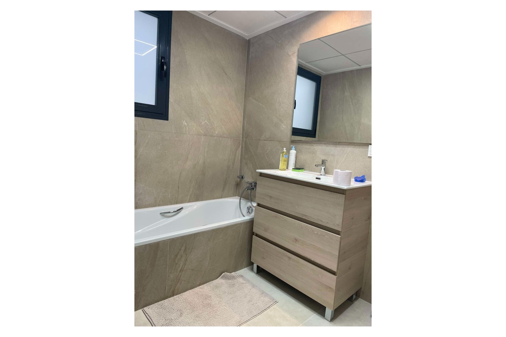 Reventa - Villa - Ciudad Quesada - 03170