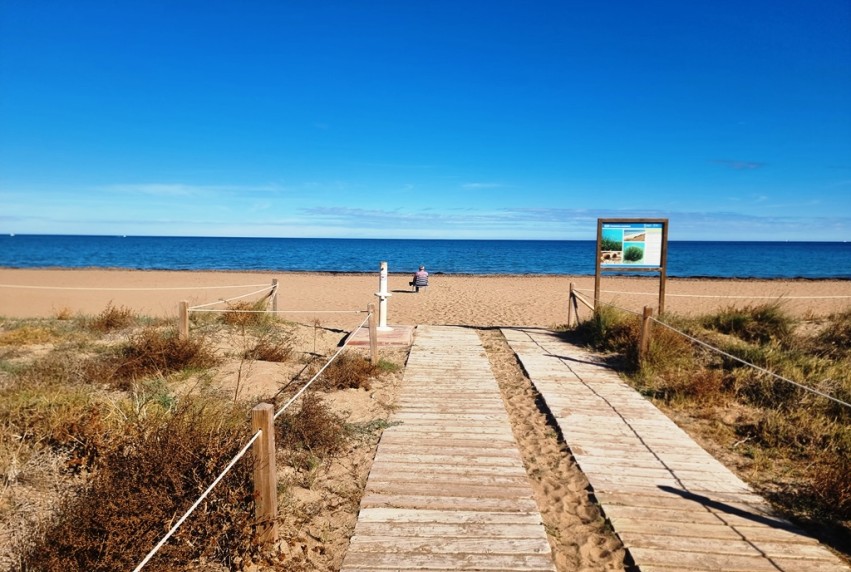 Reventa - Villa - Denia