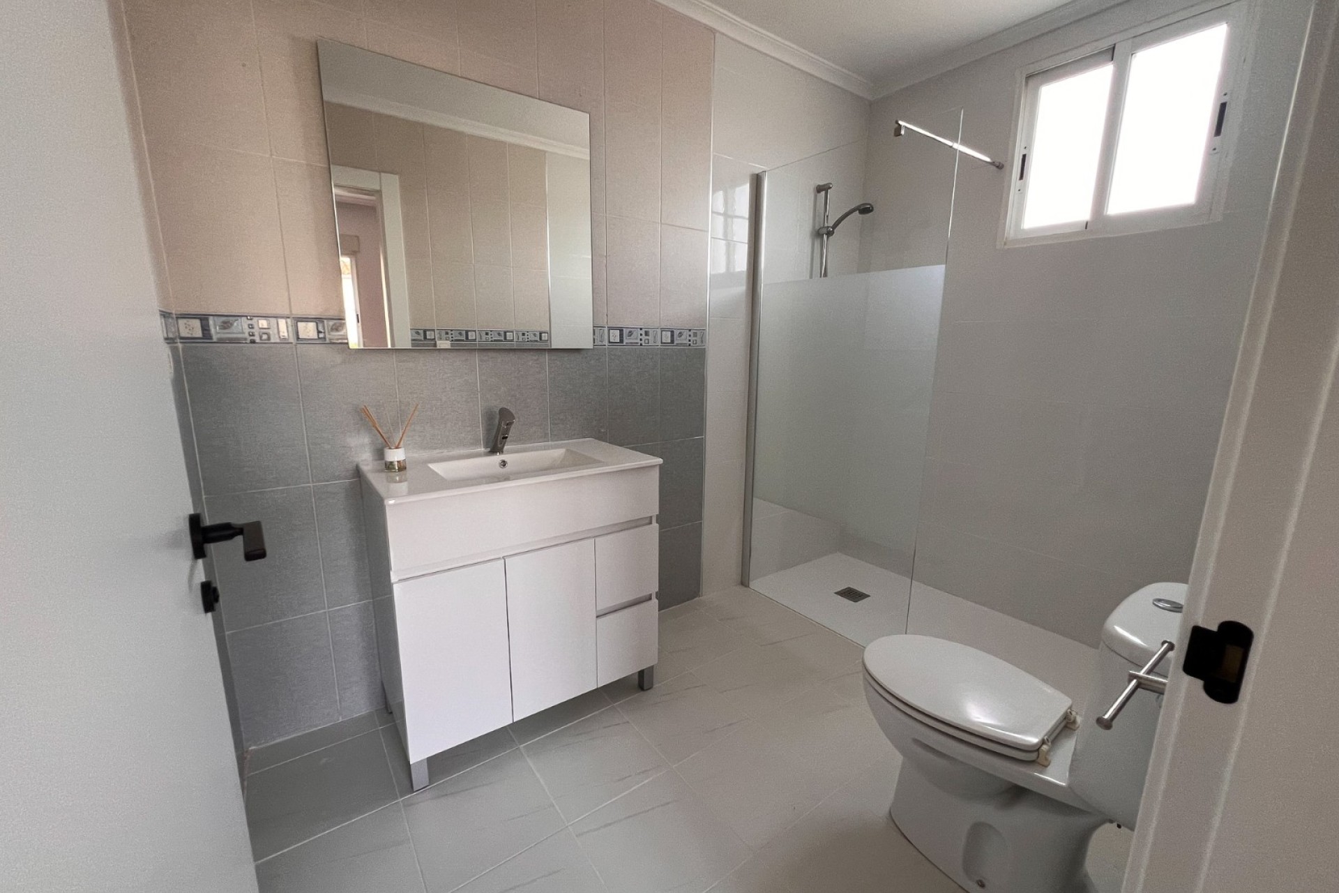 Reventa - Villa - Dolores