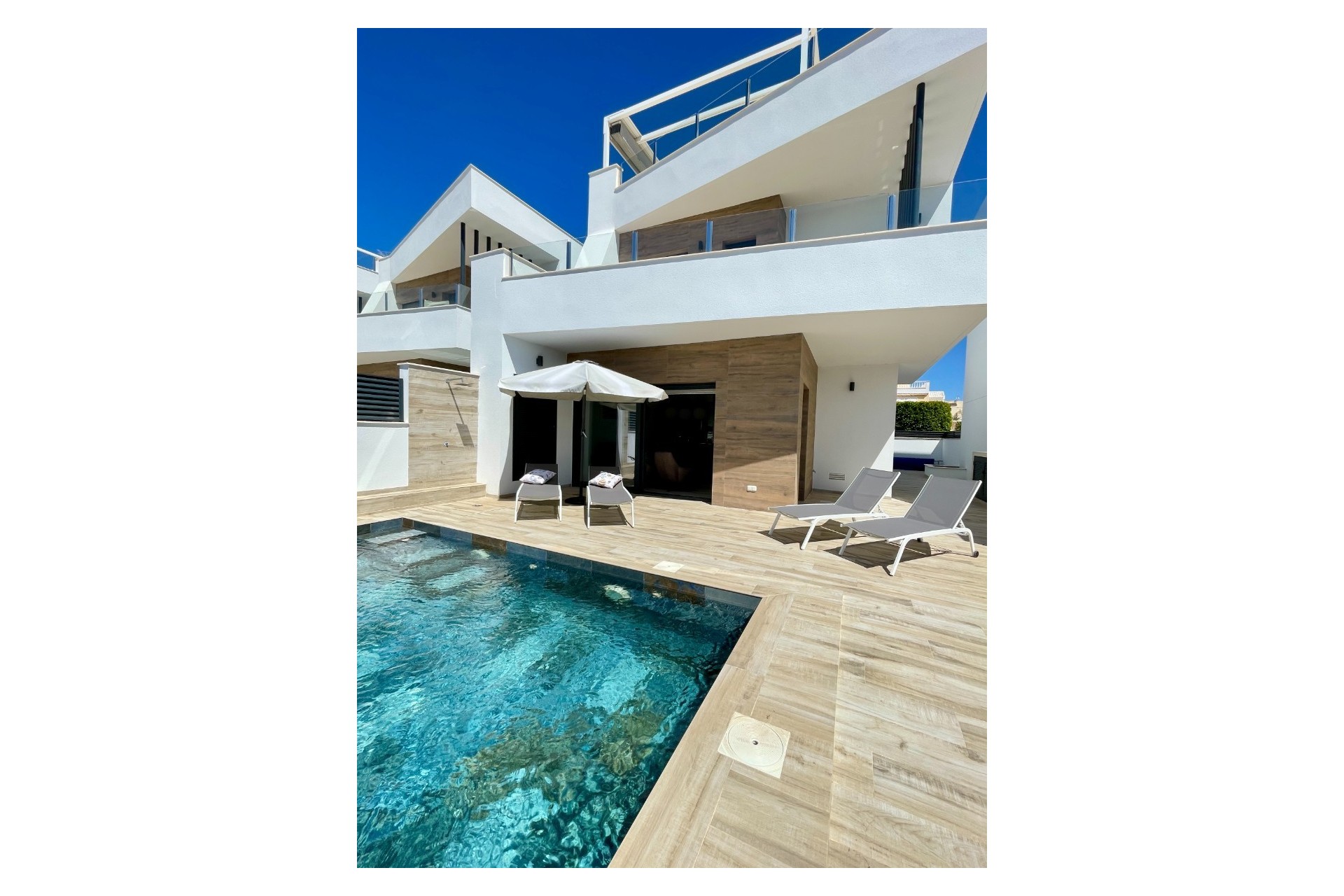 Reventa - Villa - Guardamar del Segura - El Moncayo