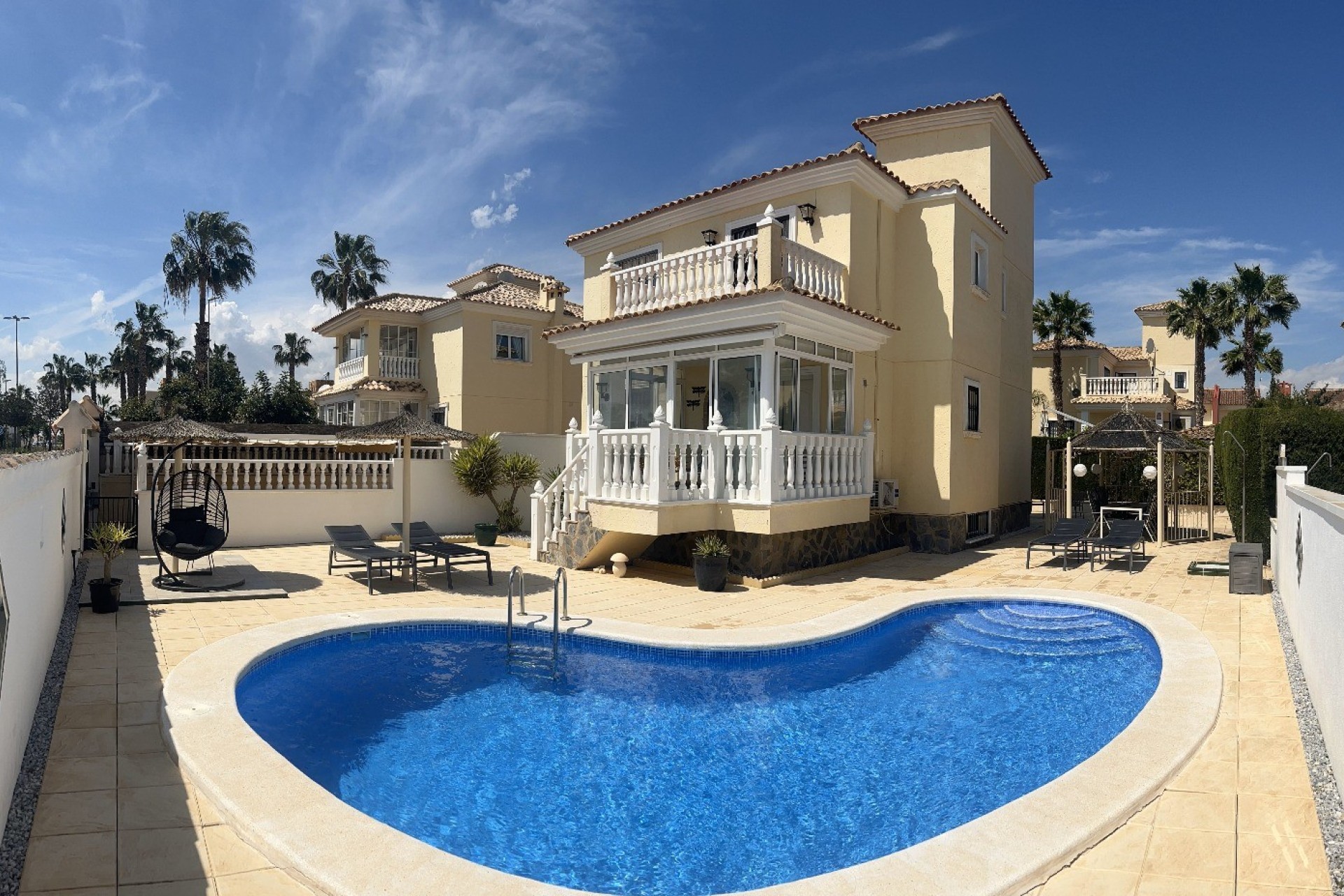 Reventa - Villa - Guardamar del Segura - El Raso
