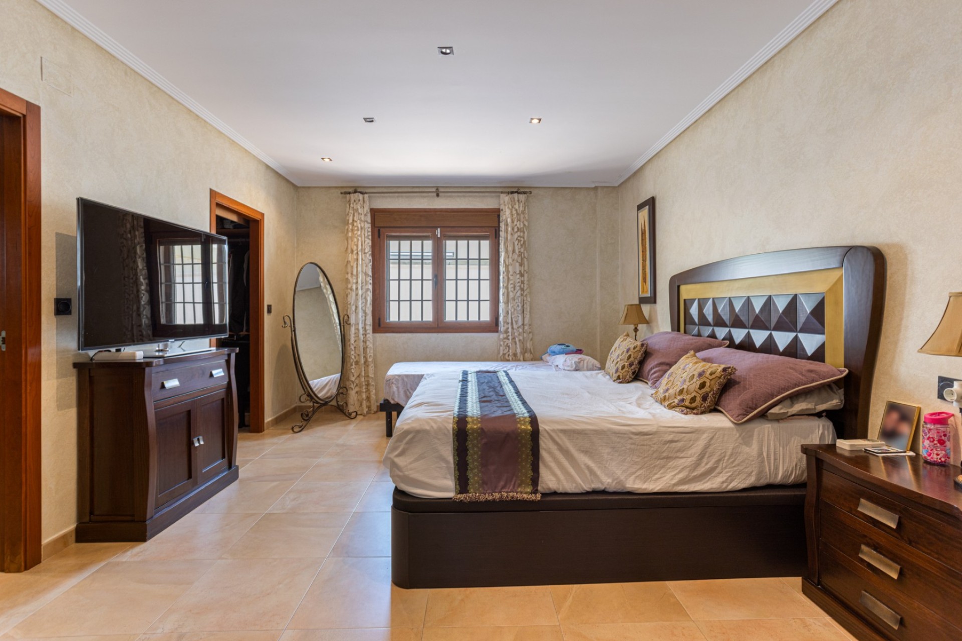 Reventa - Villa - Los Montesinos - La Herrada