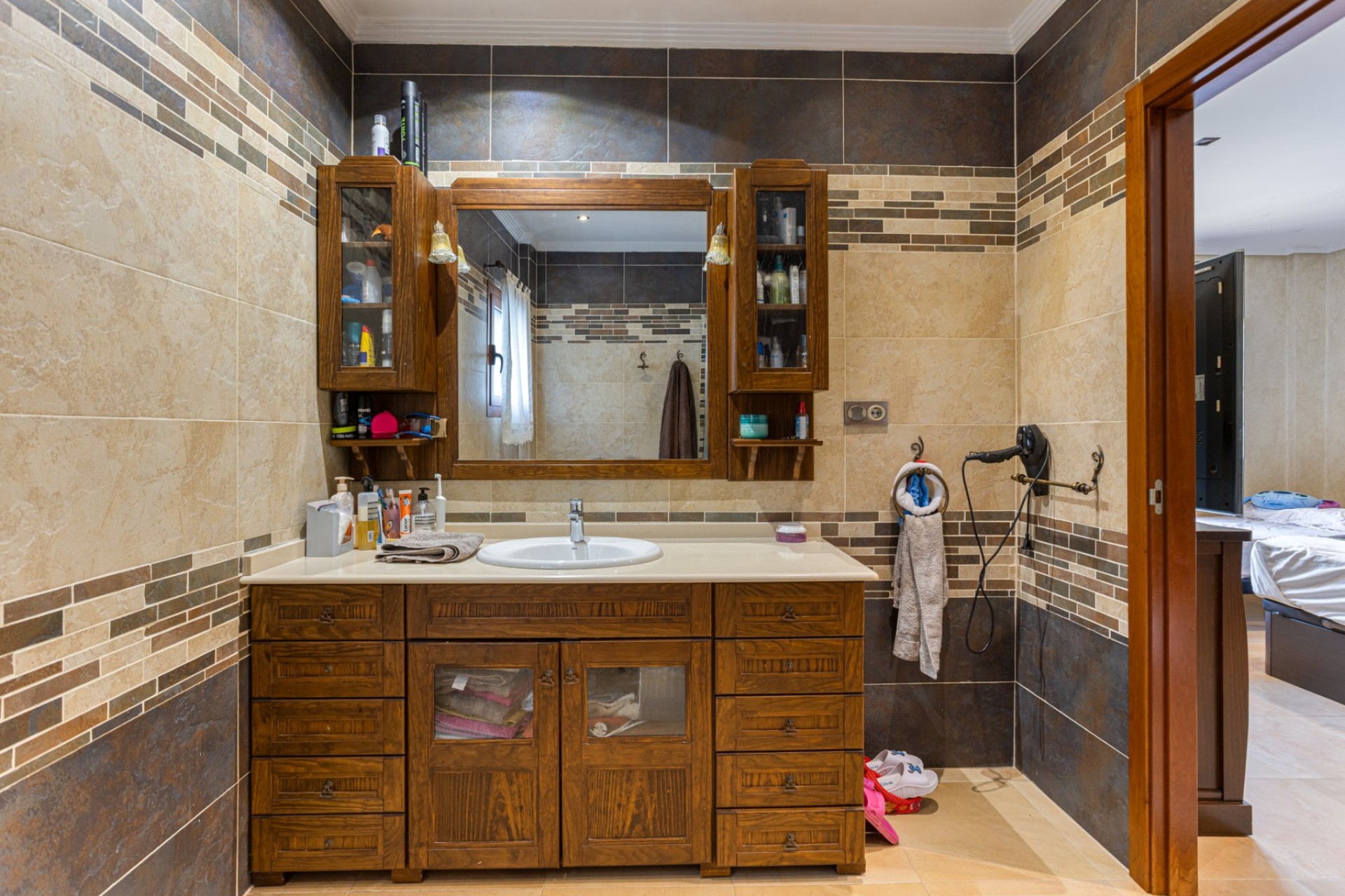 Reventa - Villa - Los Montesinos - La Herrada