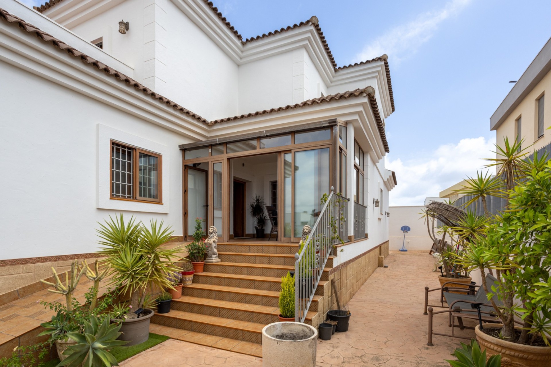 Reventa - Villa - Los Montesinos - La Herrada