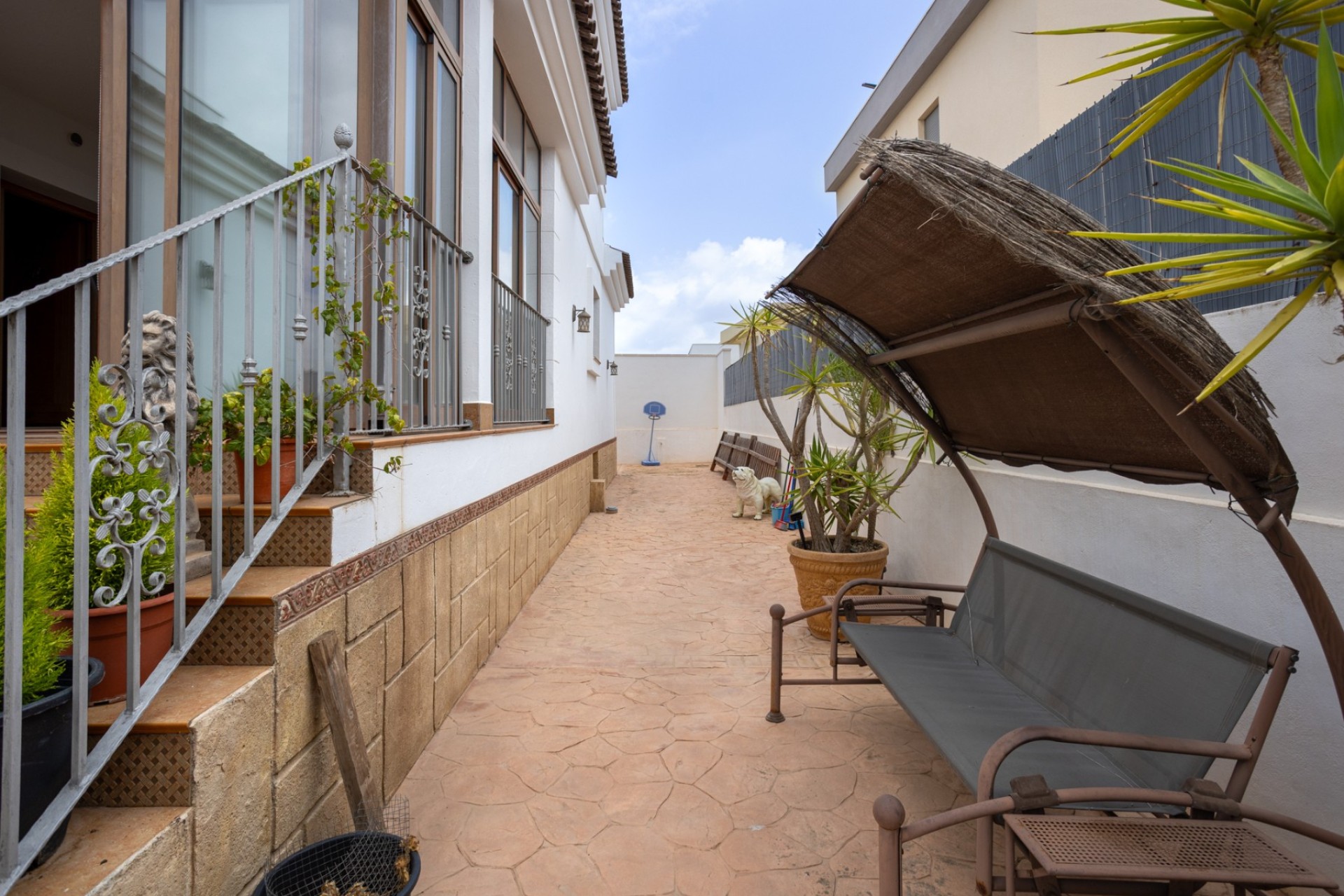 Reventa - Villa - Los Montesinos - La Herrada