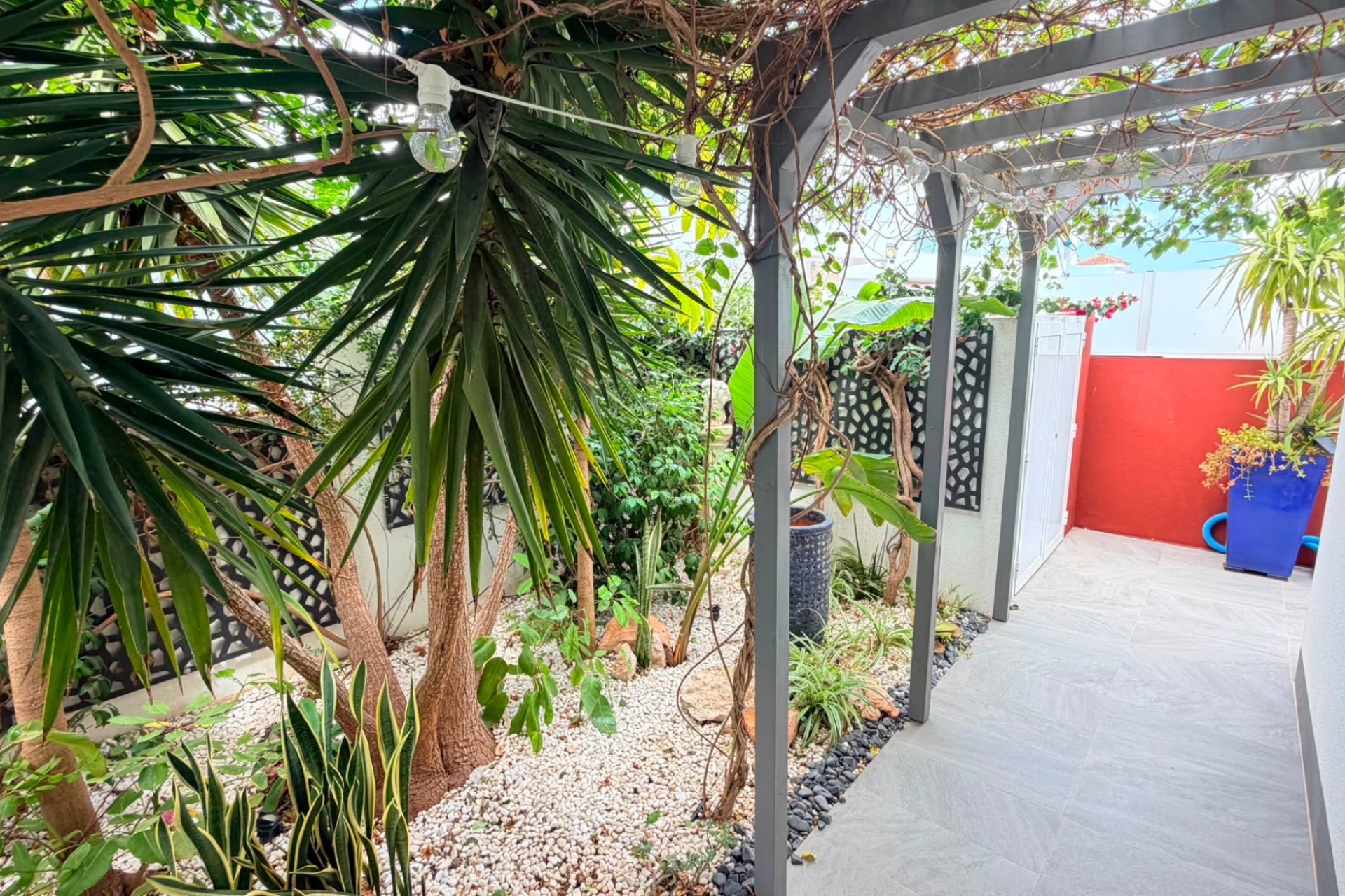 Reventa - Villa - Los Montesinos - La Herrada