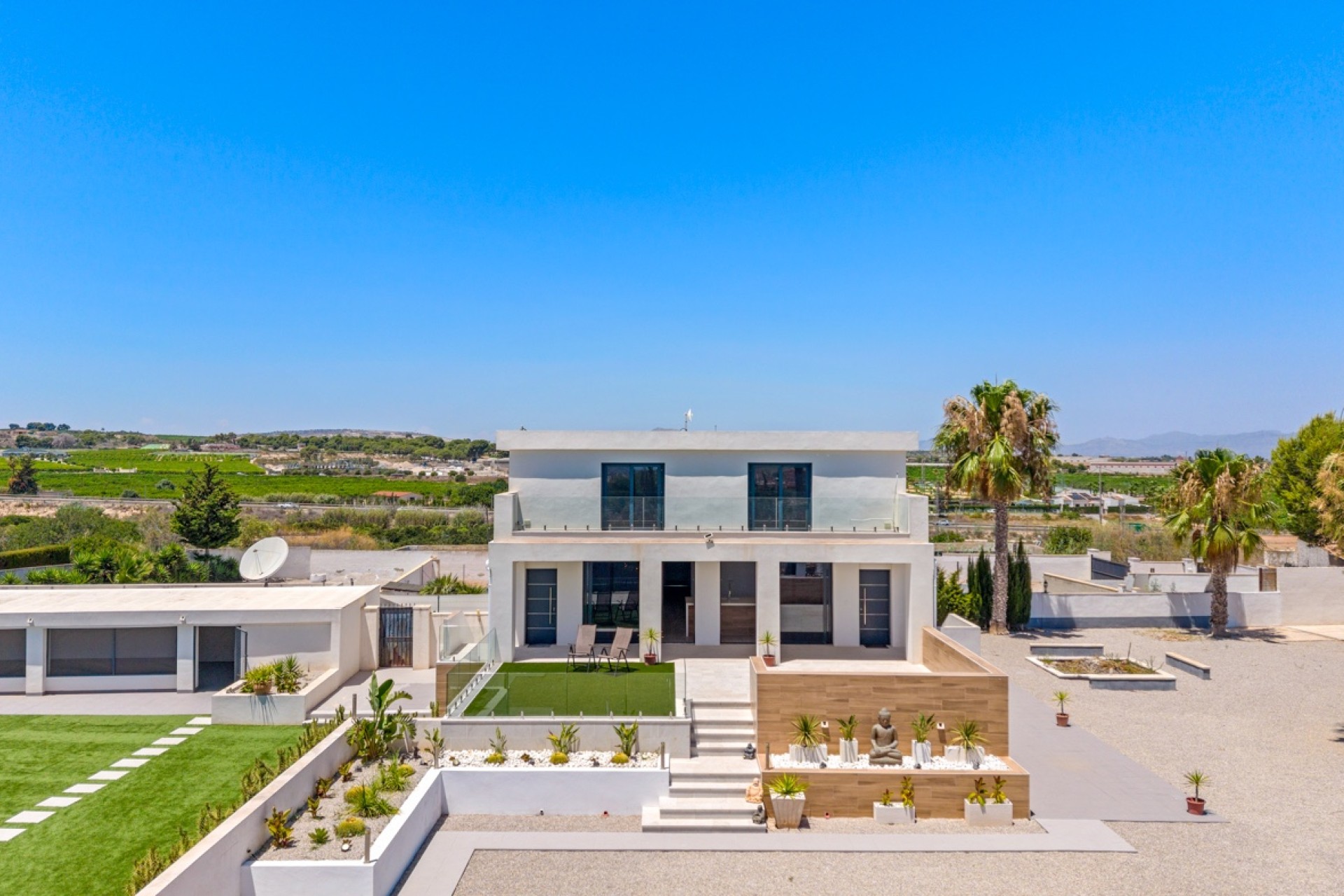 Reventa - Villa - Los Montesinos - La Herrada