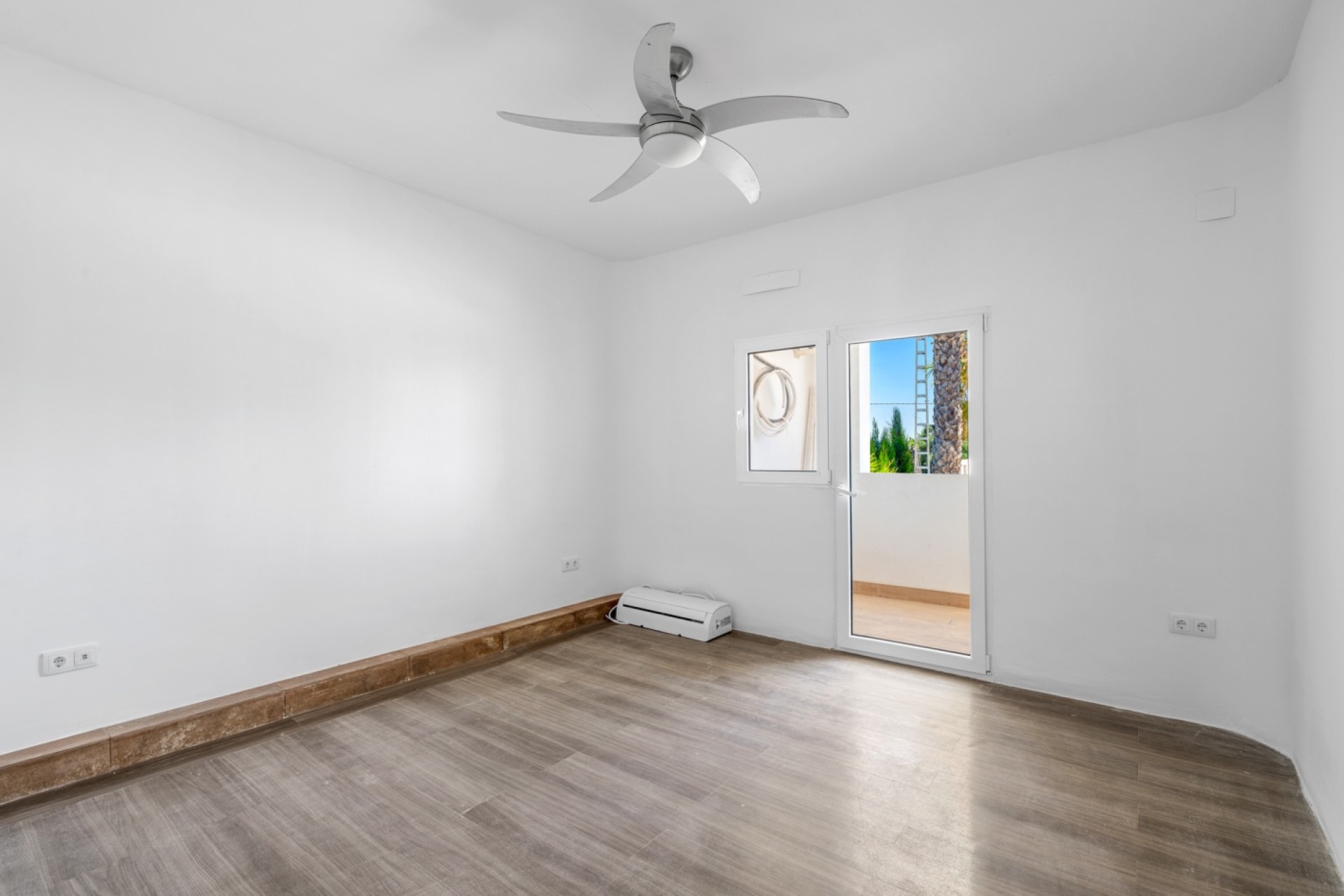 Reventa - Villa - Los Montesinos - La Herrada