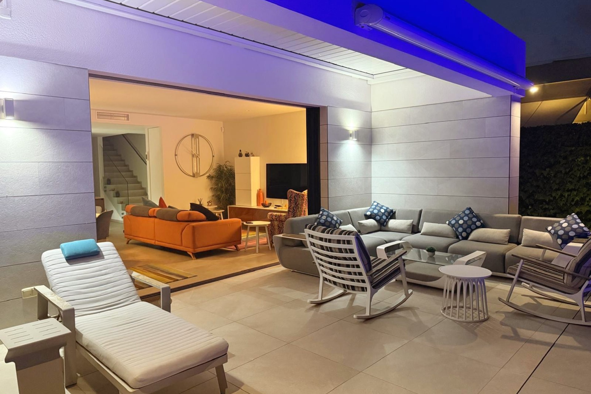 Reventa - Villa - Los Montesinos - La Herrada