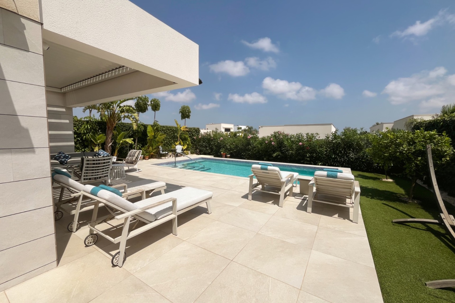 Reventa - Villa - Los Montesinos - La Herrada
