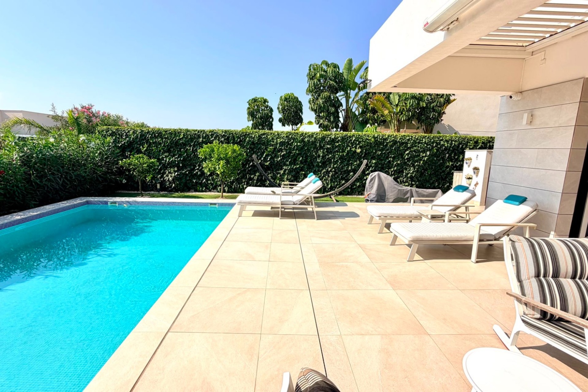 Reventa - Villa - Los Montesinos - La Herrada