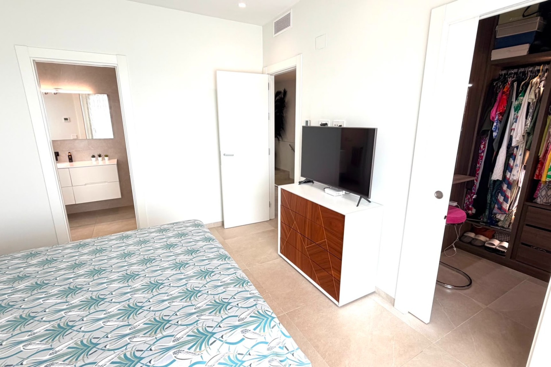 Reventa - Villa - Los Montesinos - La Herrada