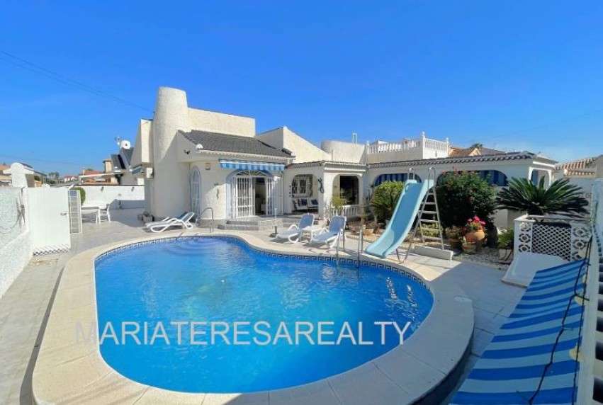 Reventa - Villa - Los Narejos - Oasis