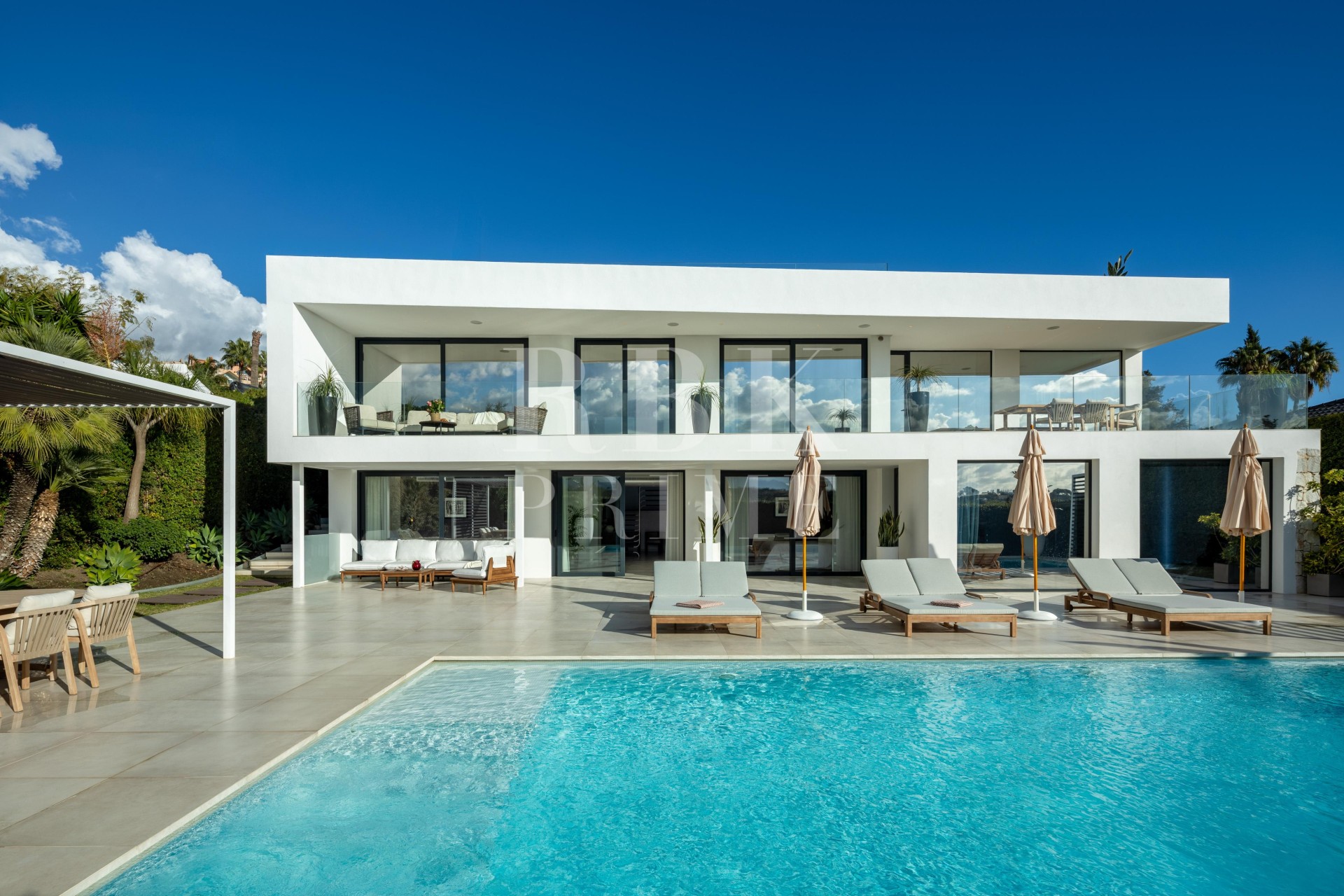 Reventa - Villa - Malaga - Nueva Andalucía