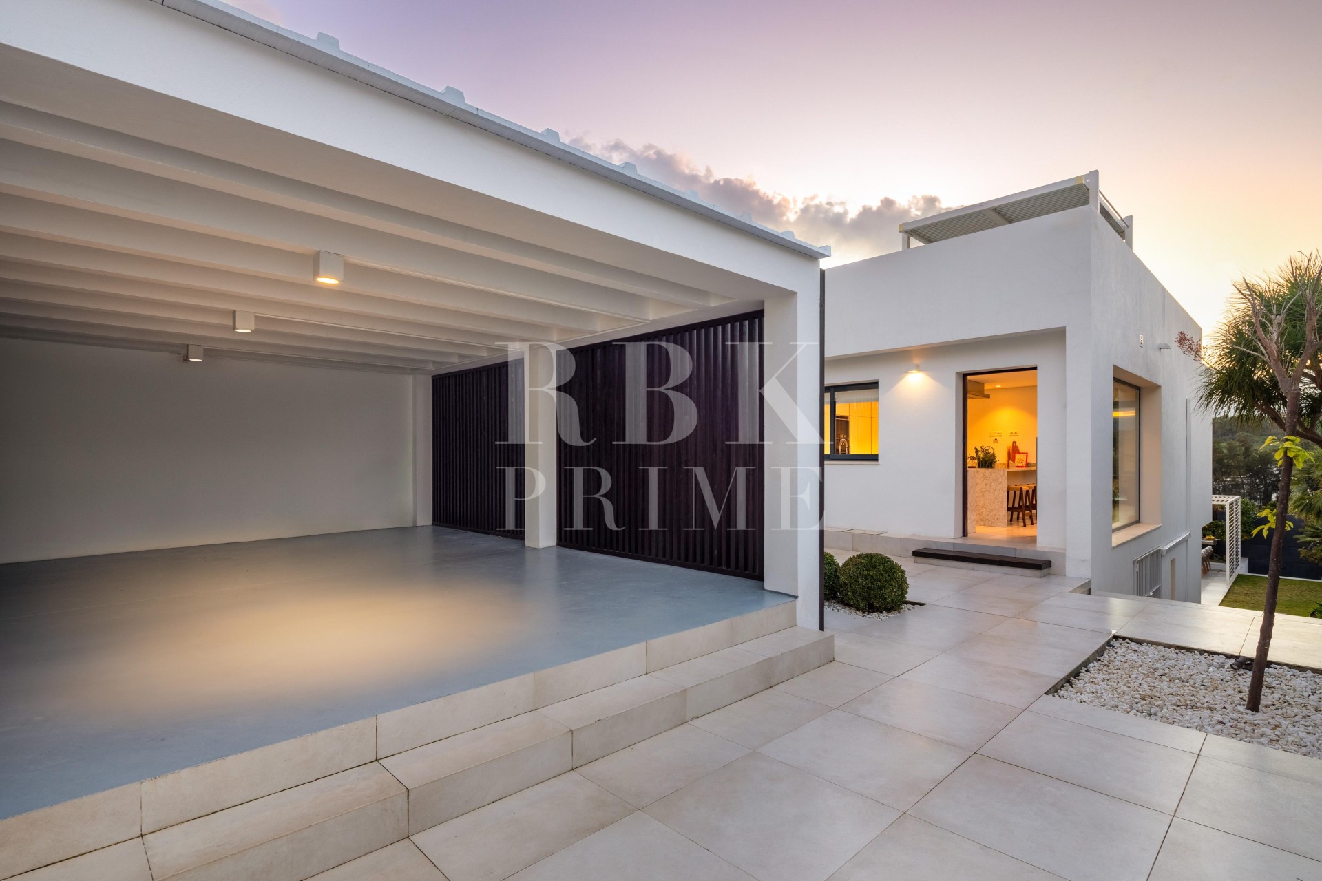 Reventa - Villa - Malaga - Nueva Andalucía