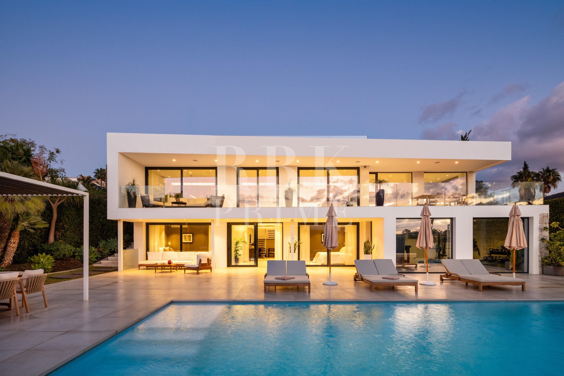 Reventa - Villa - Malaga - Nueva Andalucía